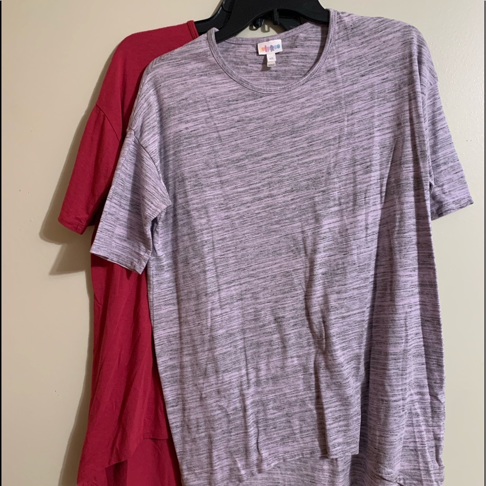 Bundle of 2 sz XS long slightly high/low tunics-lt. Pink/grey & deep pink.